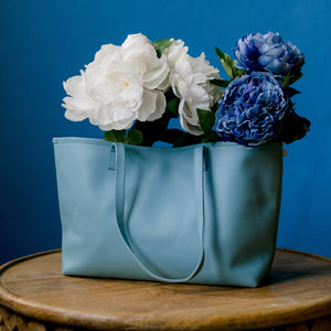 THERESA TOTE - BLUE SKY - LINELL ELLIS